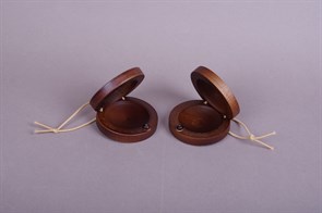 {{photo.Alt || photo.Description || 'Кастаньеты (хлопчики)'}}