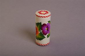 {{photo.Alt || photo.Description || 'Погремушка-цилиндр'}}